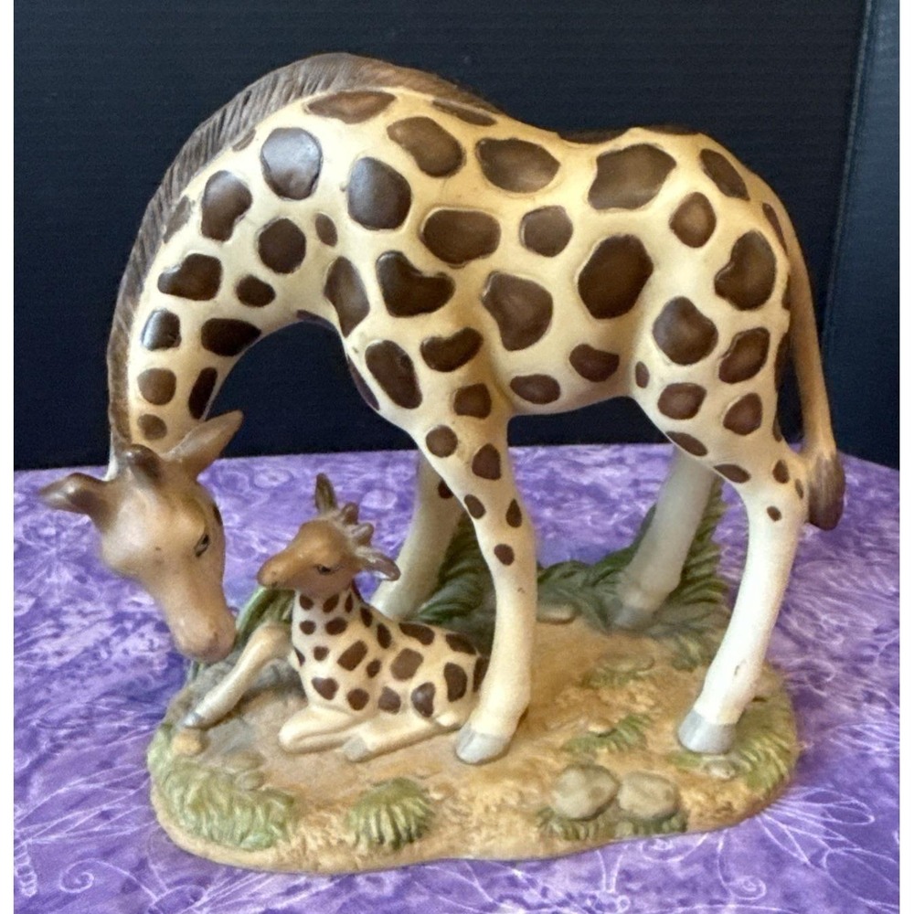Home Interiors Motherly Instinct Mother Baby Giraffe Home Decor Vintage